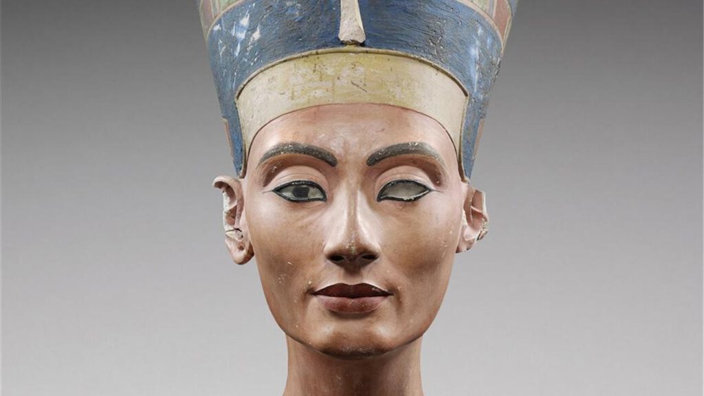 nefertitii nefertitii